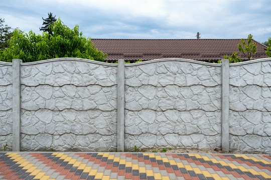 ogrodzenie z betonu